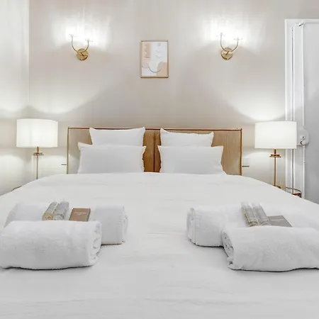 Prestige Et Elegance En Plein Apartment Paris