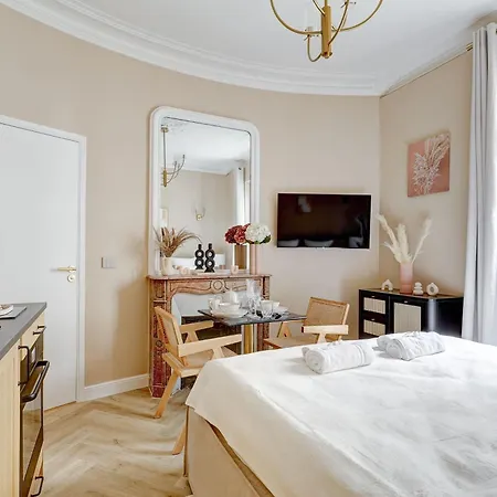 Apartment Prestige Et Elegance En Plein Paris